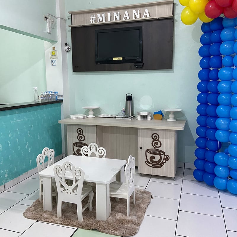 Salão Térreo MinanaFest - Cama elástica para crianças